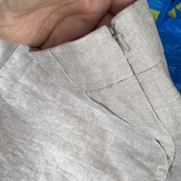 Loft Taupe with Metalic Thread Cotton Linen Shorts - Picture 4 of 8